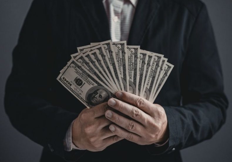 tempat pinjam uang pribadi